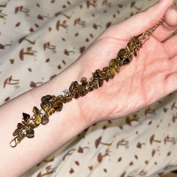 Tigers Eye Crystal Bracelet - Picture 3 of 4